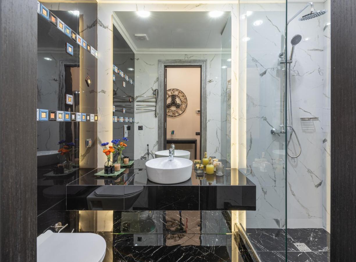 Mr Grey Boutique Hotel Odessa Exterior photo