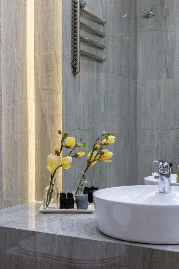 Mr Grey Boutique Hotel Odessa Exterior photo